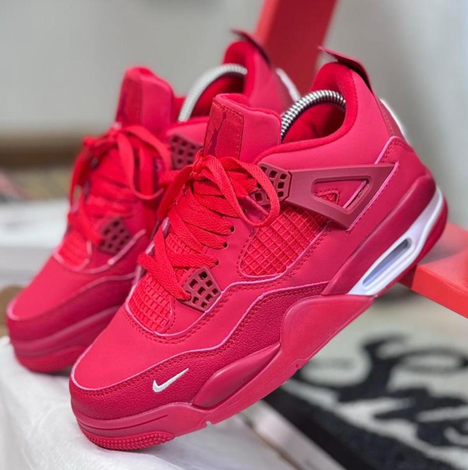 JRDN RETRO 4 SUPREME