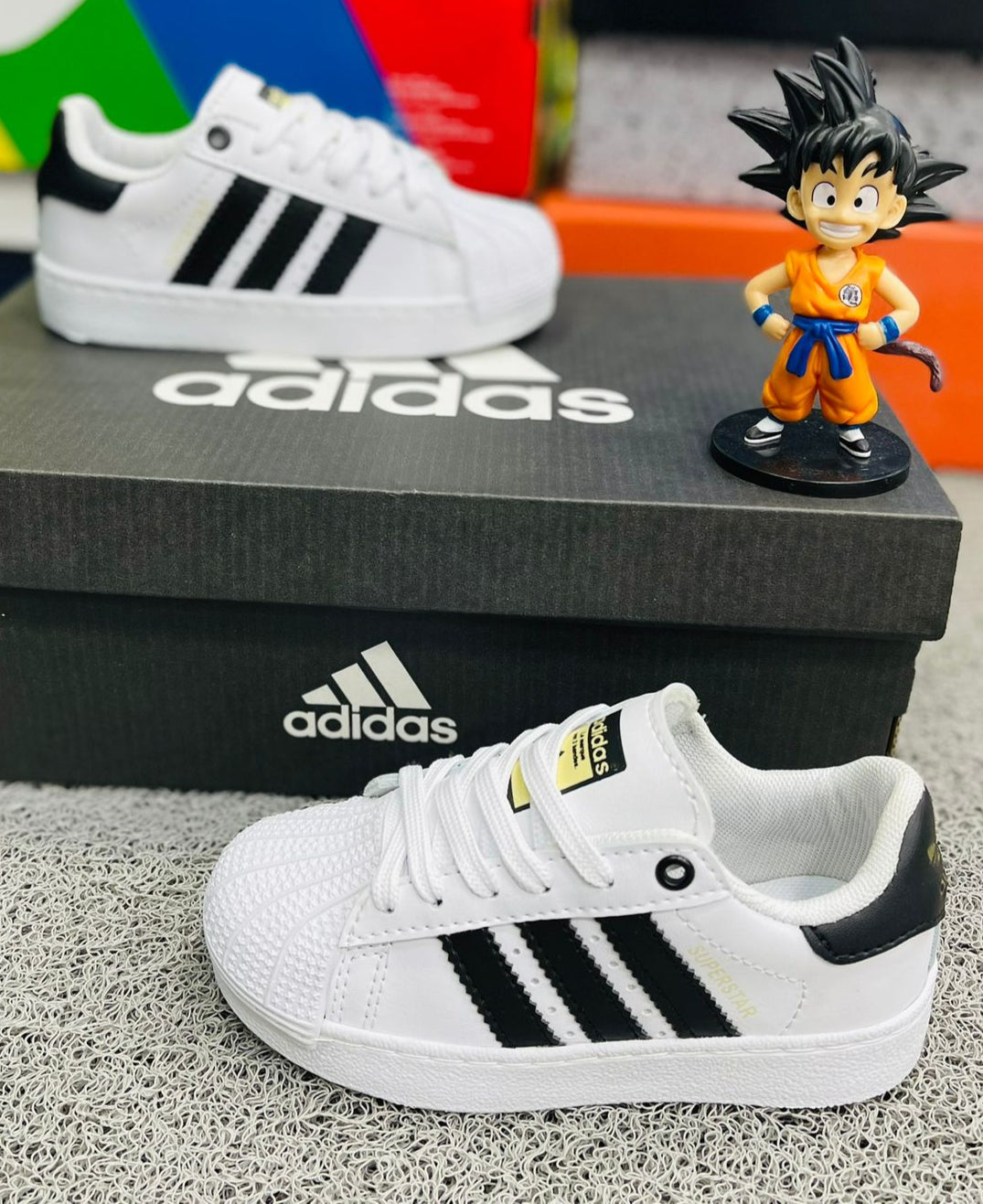 ADDS SUPERSTAR KIDS BLANCA