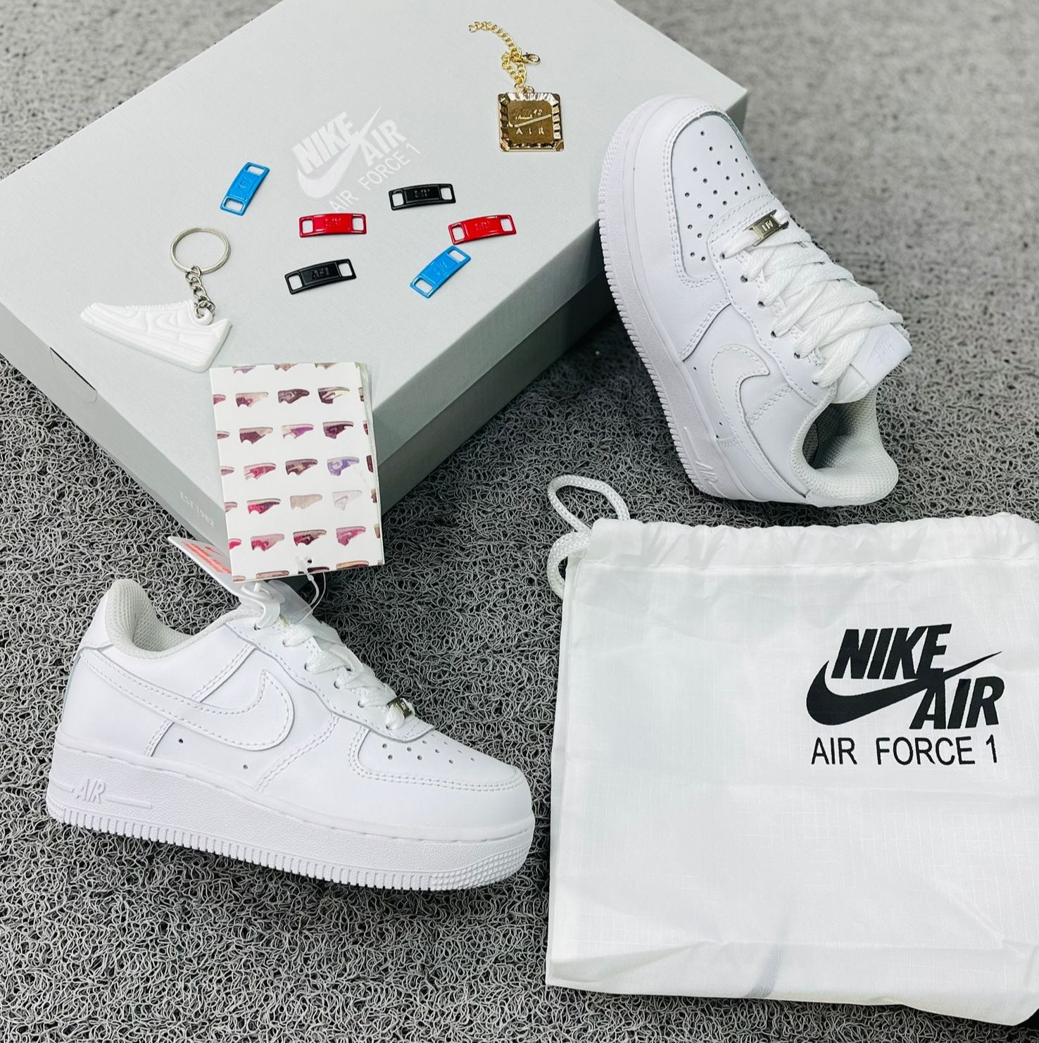 NK AIR FORCE ONE KIDS BLANCA